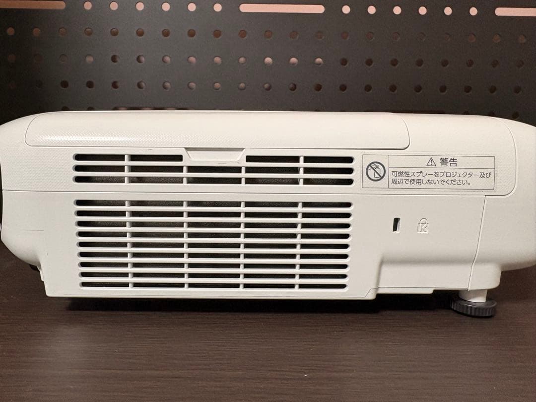 【超美品】エプソン EB-FH52 ランプ使用時間16H 早期購入おまけあり