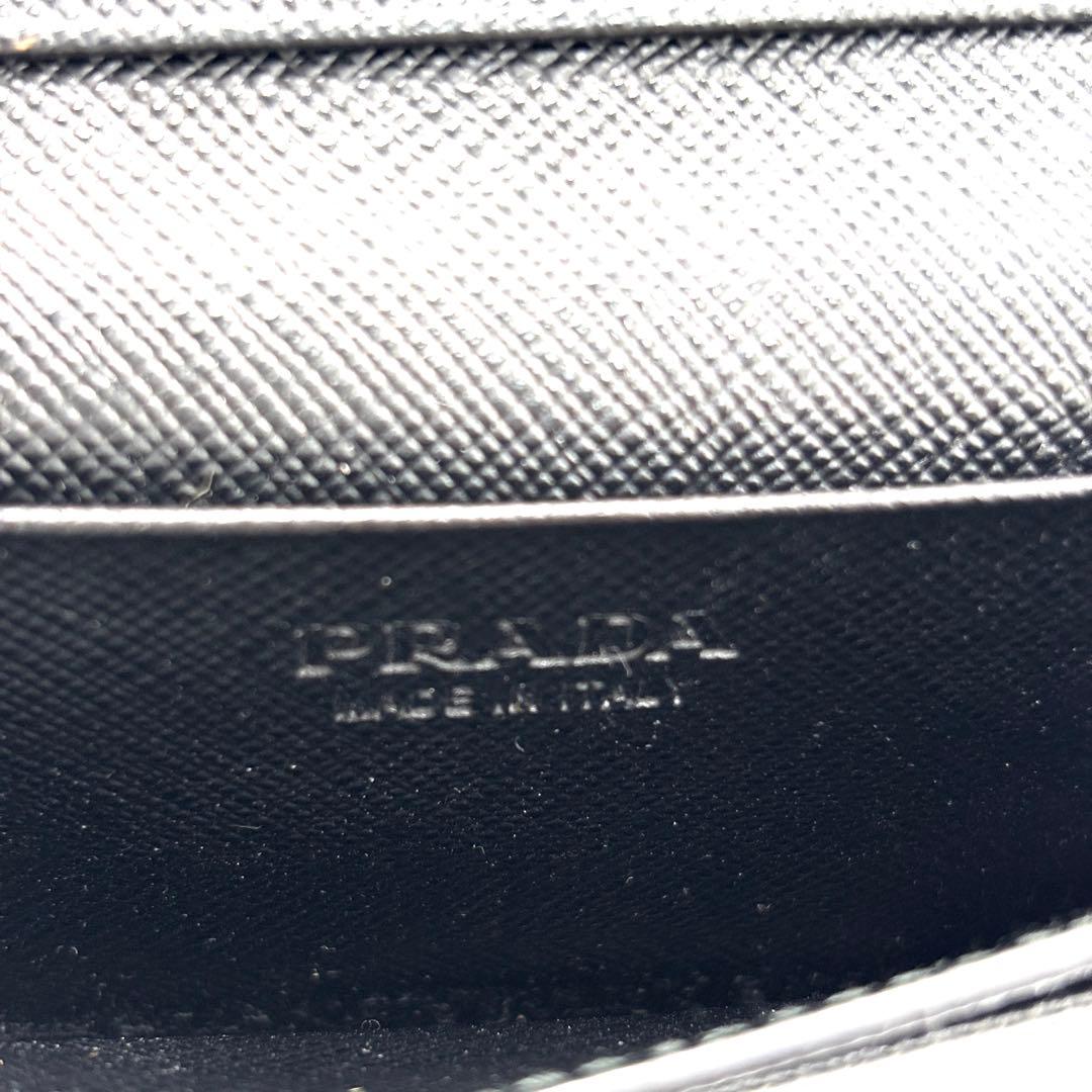 【極美品・RFIDモデル】プラダ 名刺入れ サフィアーノレザー メンズ 黒