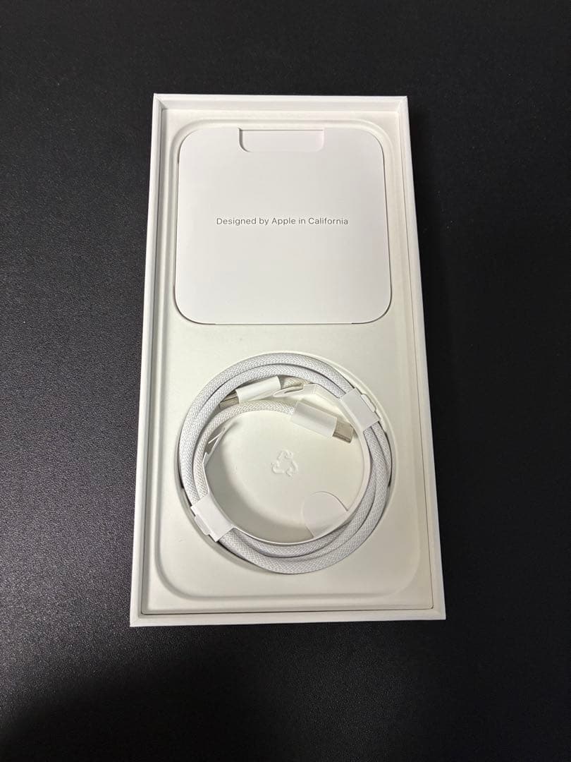 iPhone 15 Plus 256GB おまけ付き