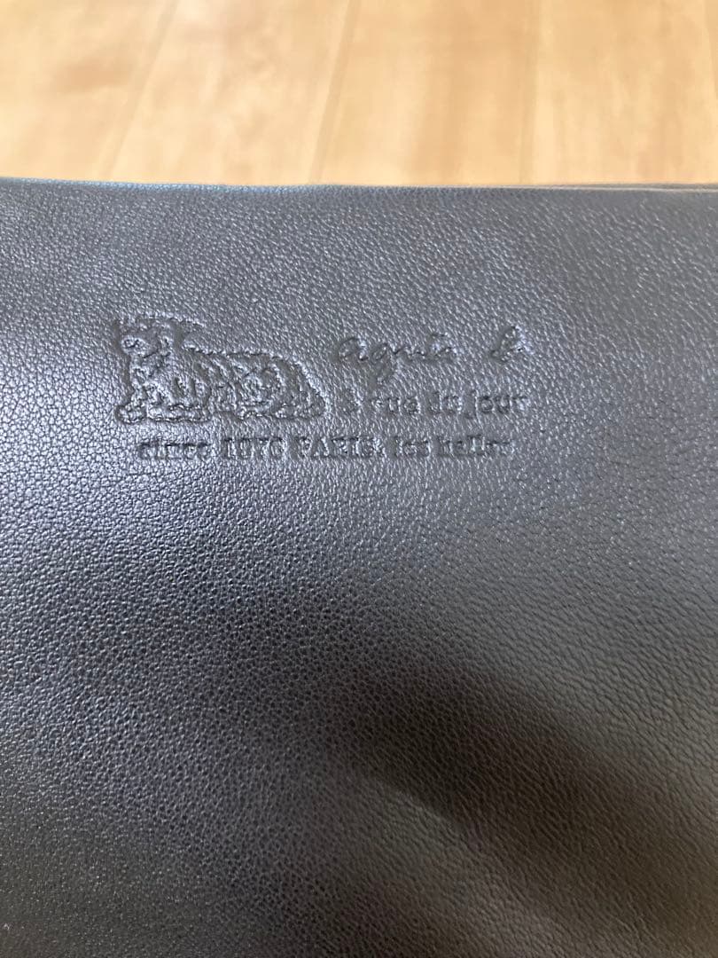 美品⭐︎agnès b. 黒 レザー ボディバッグ