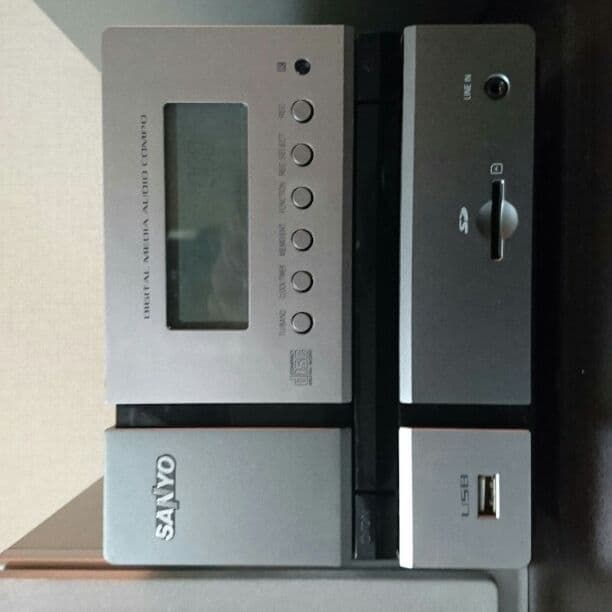 サンヨー コンポ