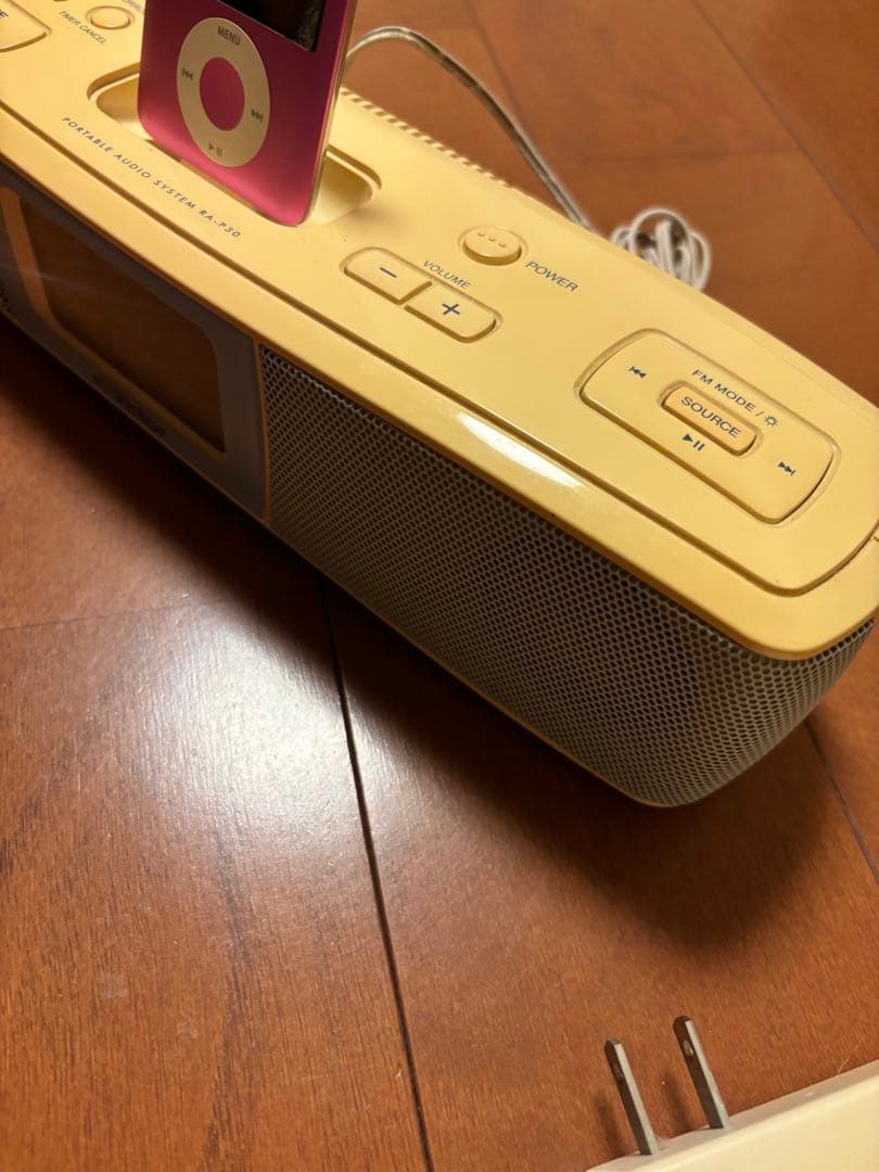 Apple iPod nano＆Victorポータブルオーディオシステム