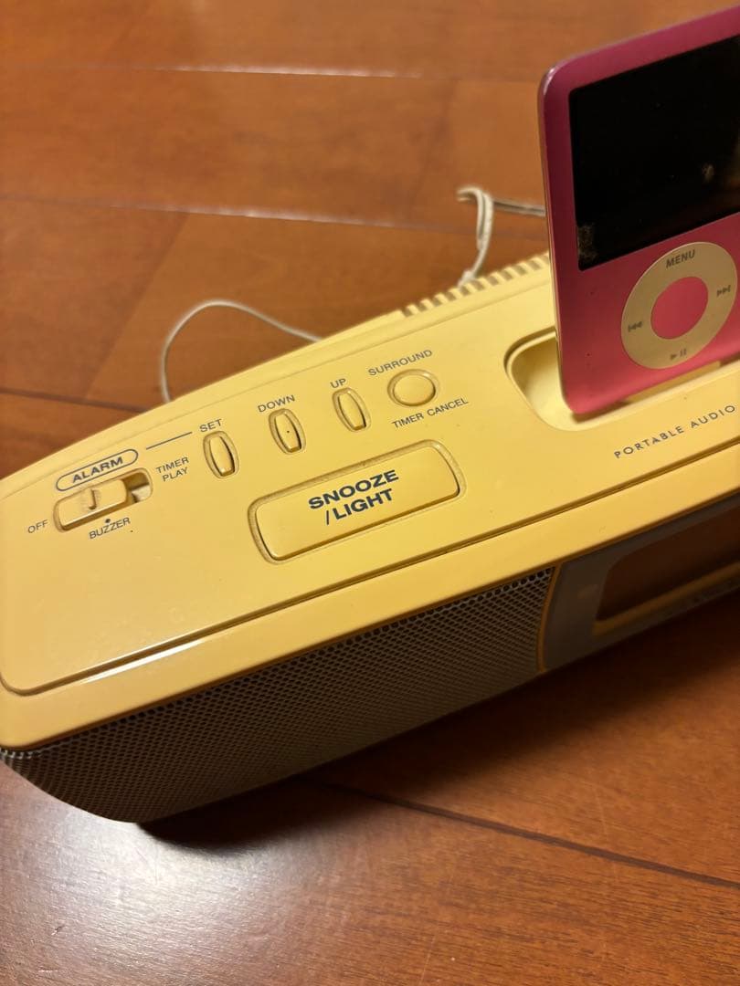 Apple iPod nano＆Victorポータブルオーディオシステム