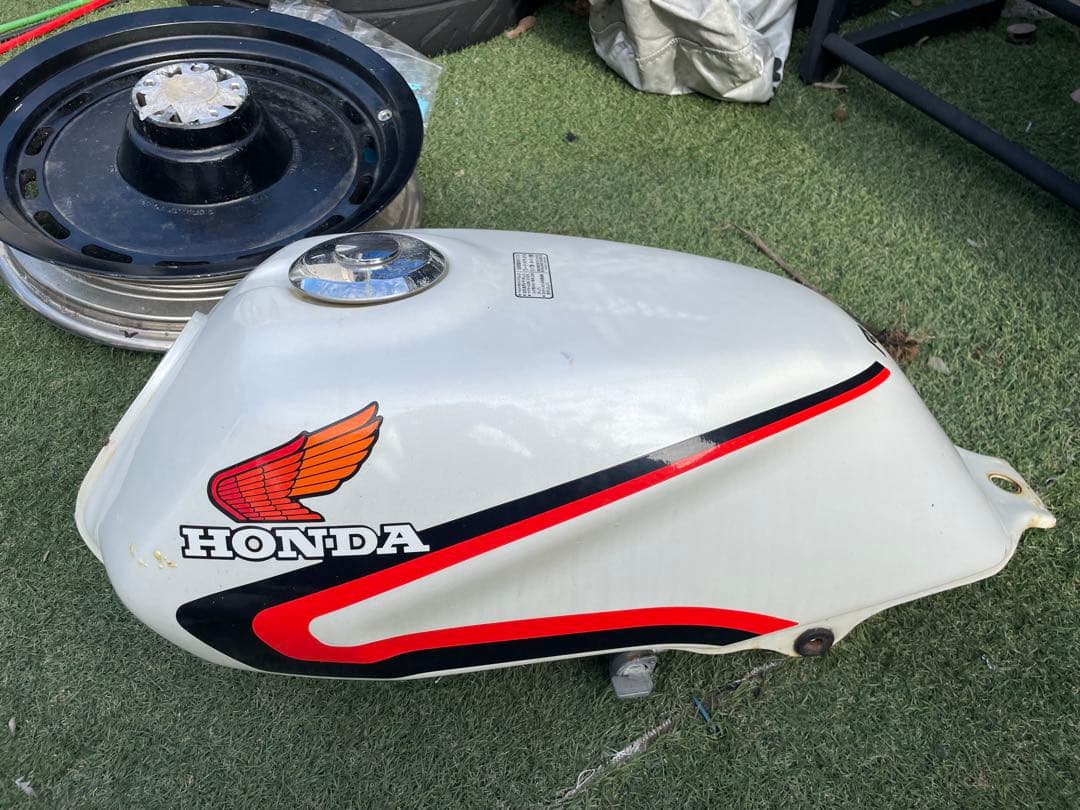 HONDA CBX250RS 純正タンク ジャンク