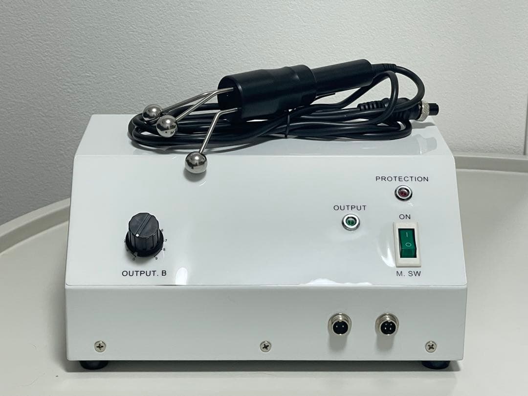 スリーボーラー美顔器