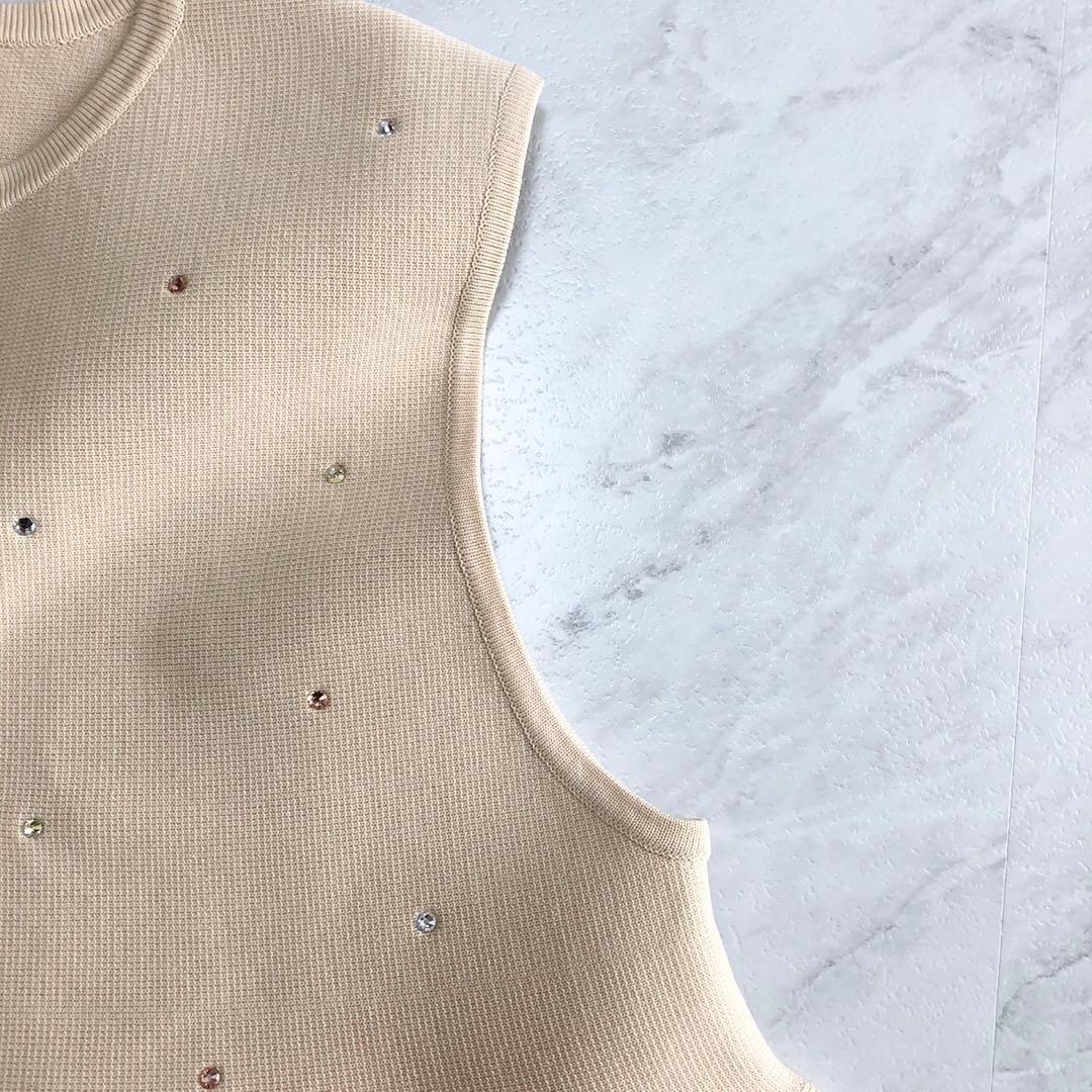 未使用級❤️ユナイテッドアローズ　マルチビジュー ニットベスト　ジレ　ベージュ