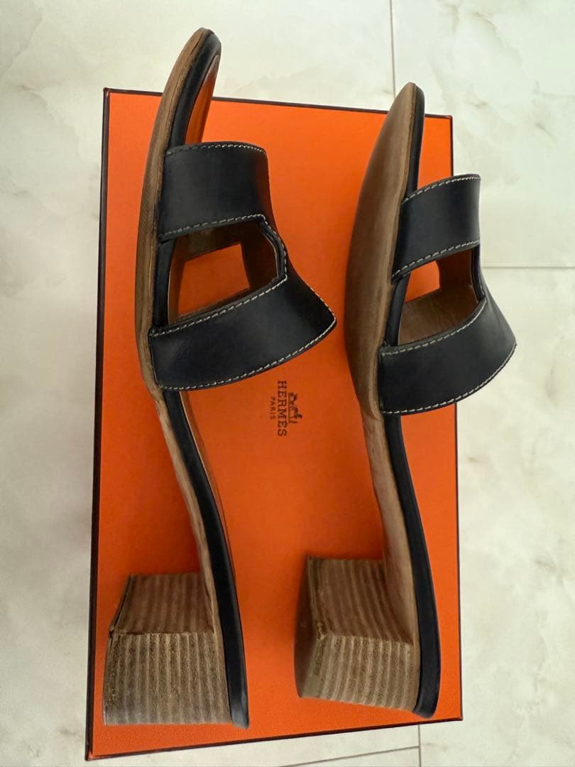 HERMESエルメス　レディスサンダル 《オアジス》黒　38.5