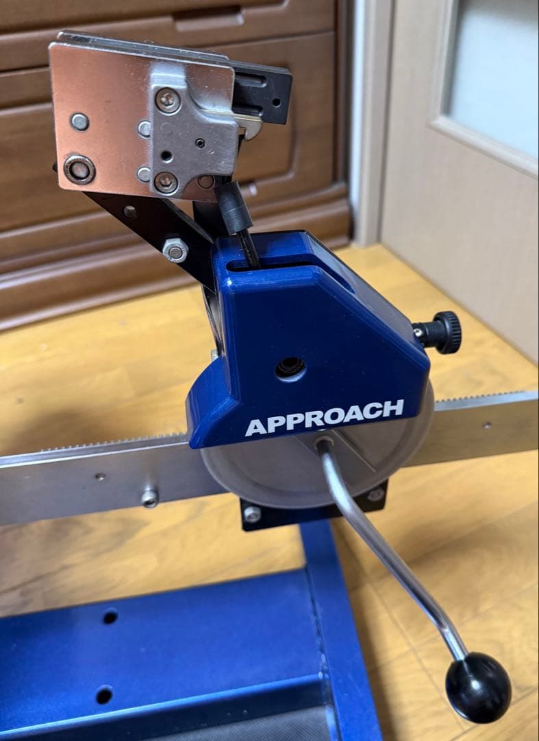 【送料込み】ガット張り機 ストリングマシン テニス バドミントン