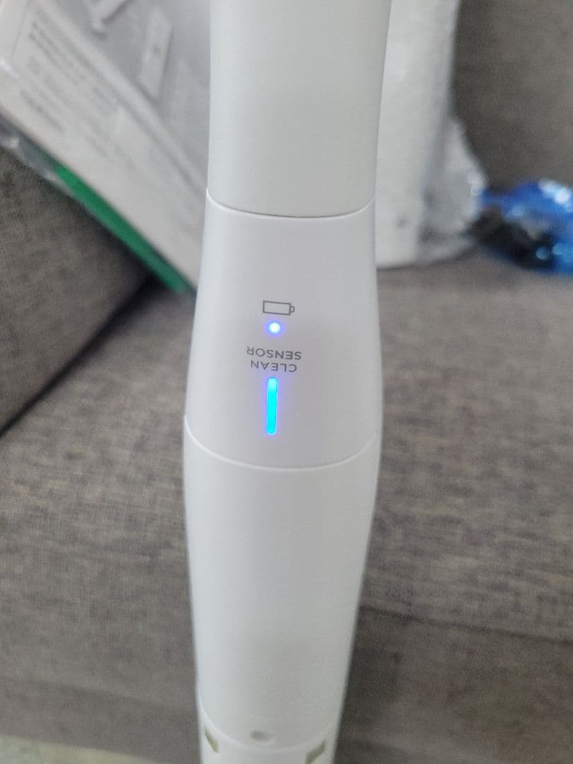 パナソニック セパレート型コードレススティック掃除機 MC-NS10K　中古