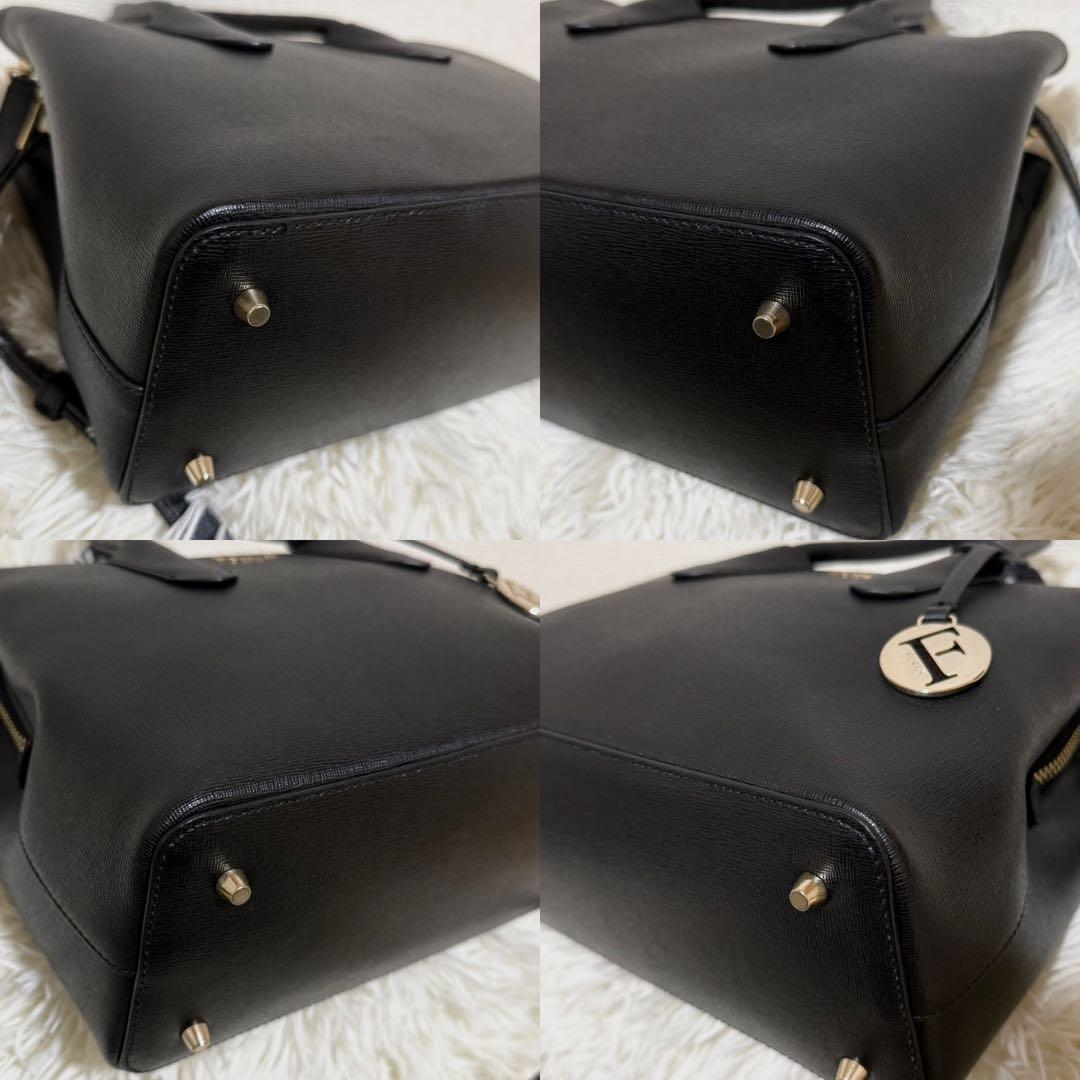 【極美品】FURLA　フルラ　ハンドバッグ　テッサ　ブラック　サフィアーノ