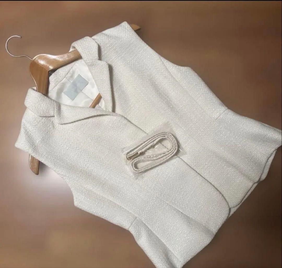 CELFORD 新品未使用　ベルト付きペプラムショートジレ　セルフォード　MIX