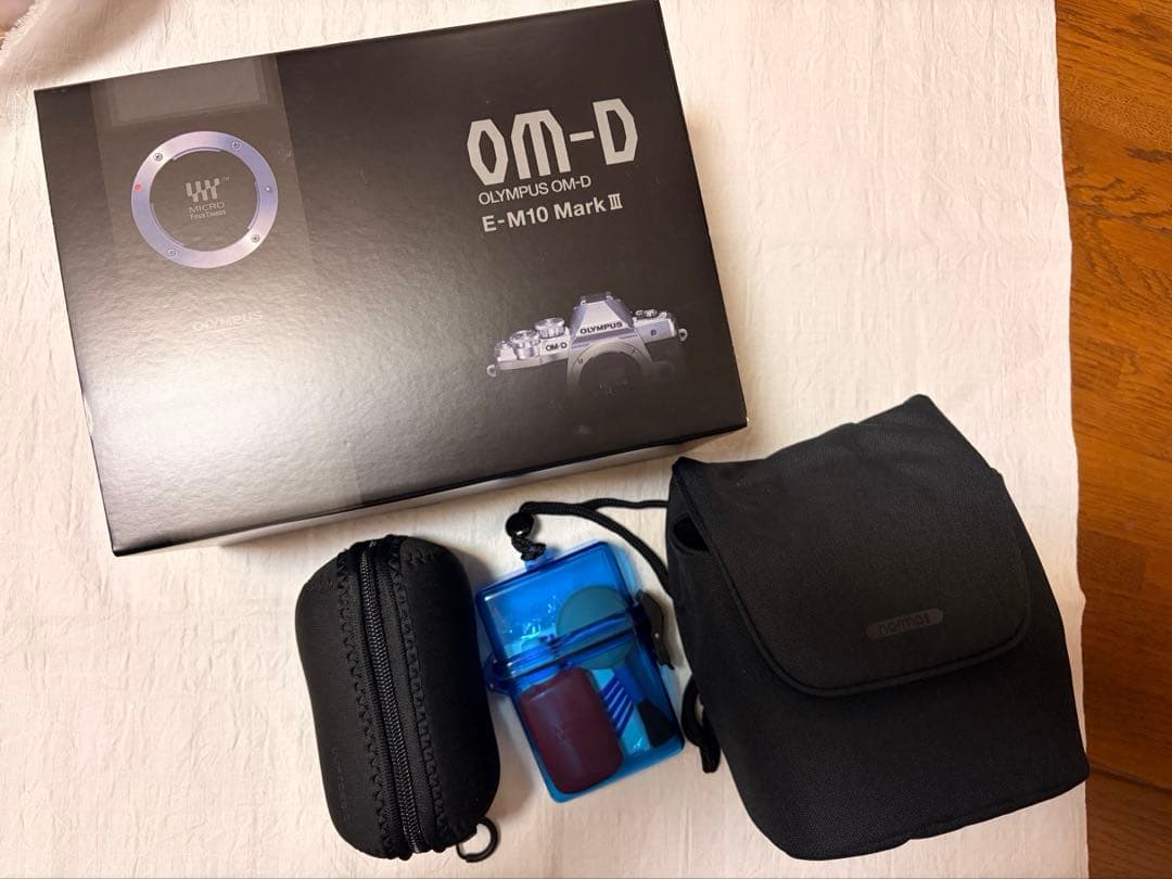 OLYMPUS ミラーレス一眼 OM-D E-M10 MarkIII セット