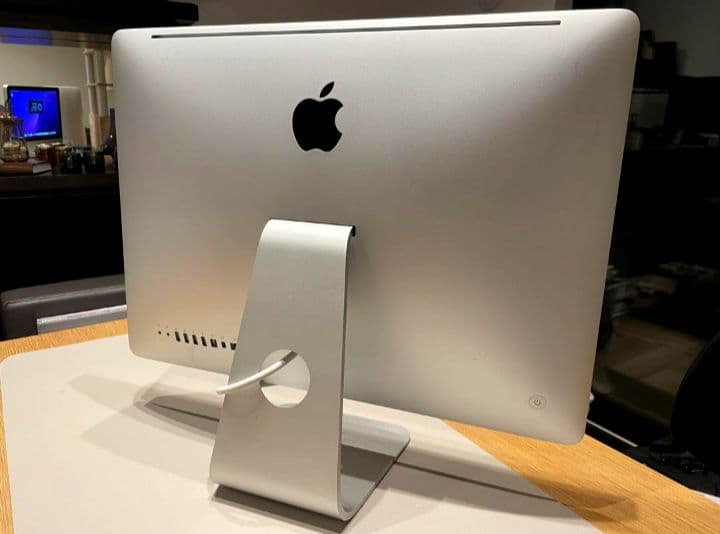 i Mac 21.5㌅OS Monterey Late2009WiFiモデル