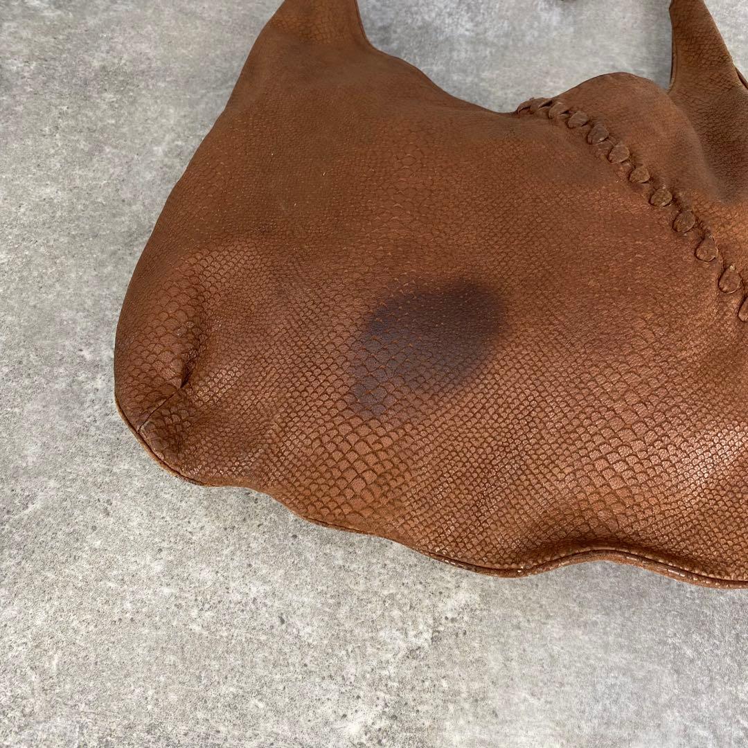 イッセイミヤケ パイソン型押し レザー ショルダーバッグ ワンショルダー