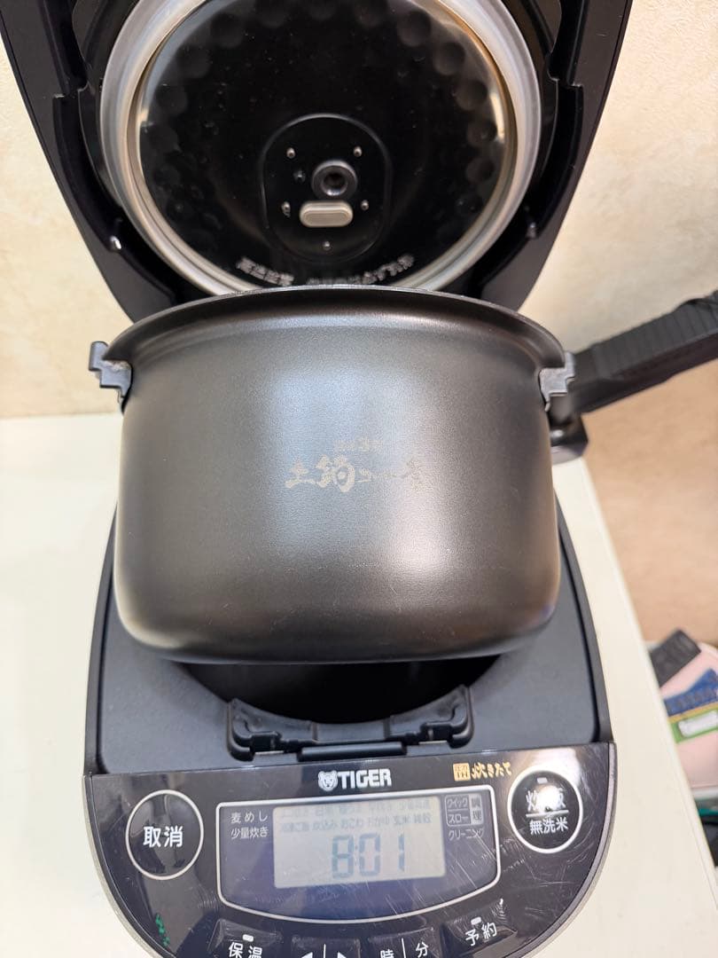 TIGER JPV-H180 2024年製 1,8L 圧力IH炊飯ジャー 炊飯器