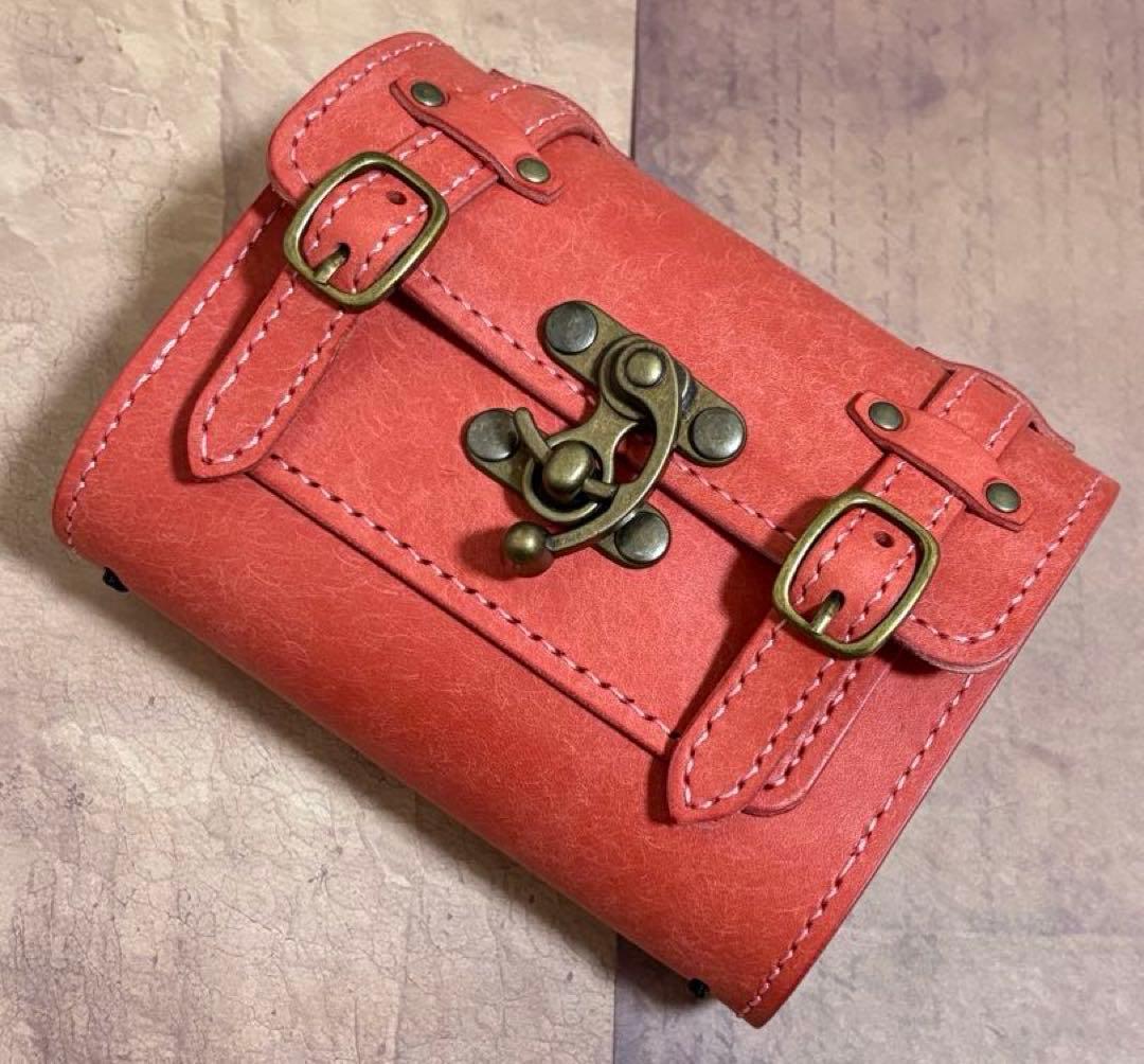 イタリアンレザー　パスポートサイズ　トラベラーズノート カバー　アンティーク調