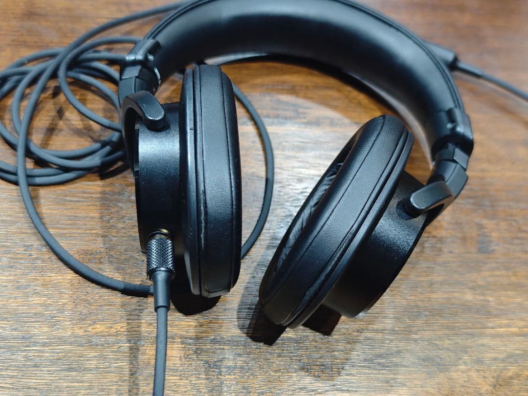 SONY 有線ヘッドホン オーバーイヤー&密閉型「MDR-M1ST」 ブラック