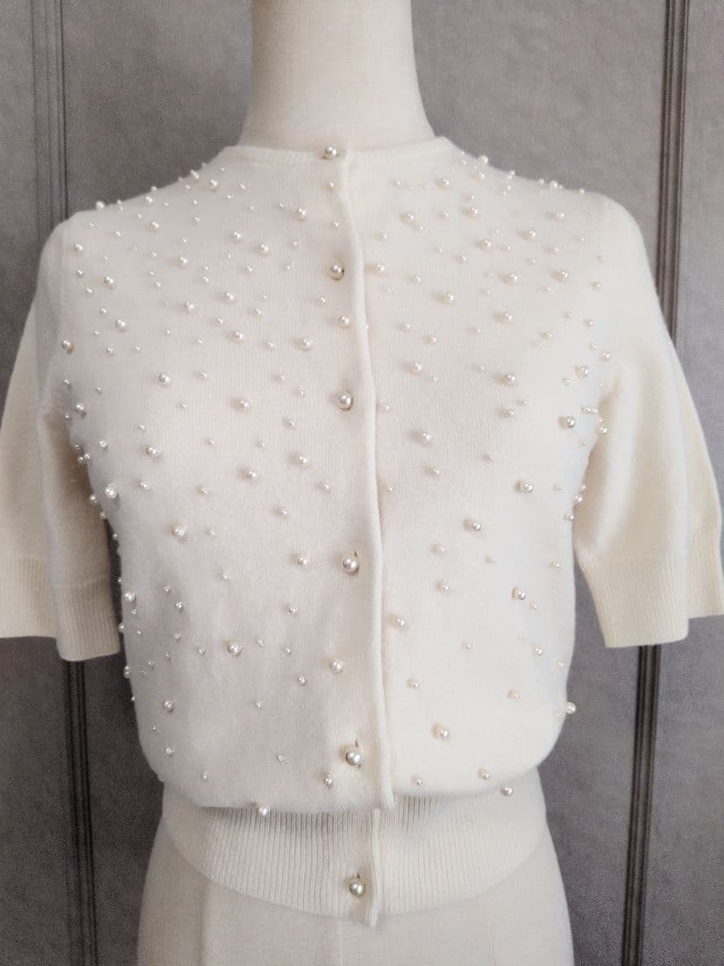 【FOXY】パール装飾が美しい ウール×シルク×カシミア カーディガン☆