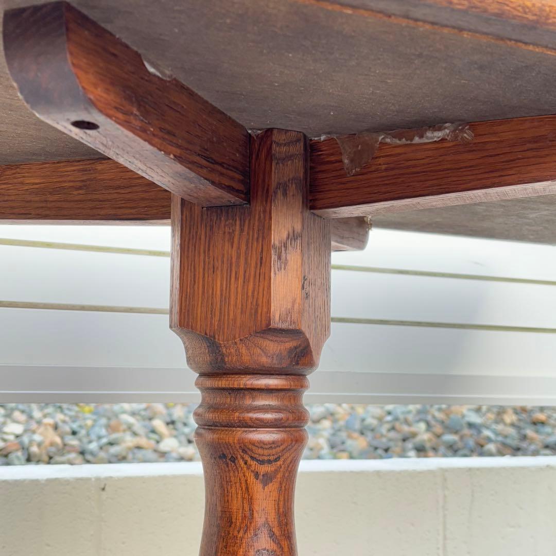 昭和レトロ　喫茶店にあった頑丈なテーブル　ビンテージ