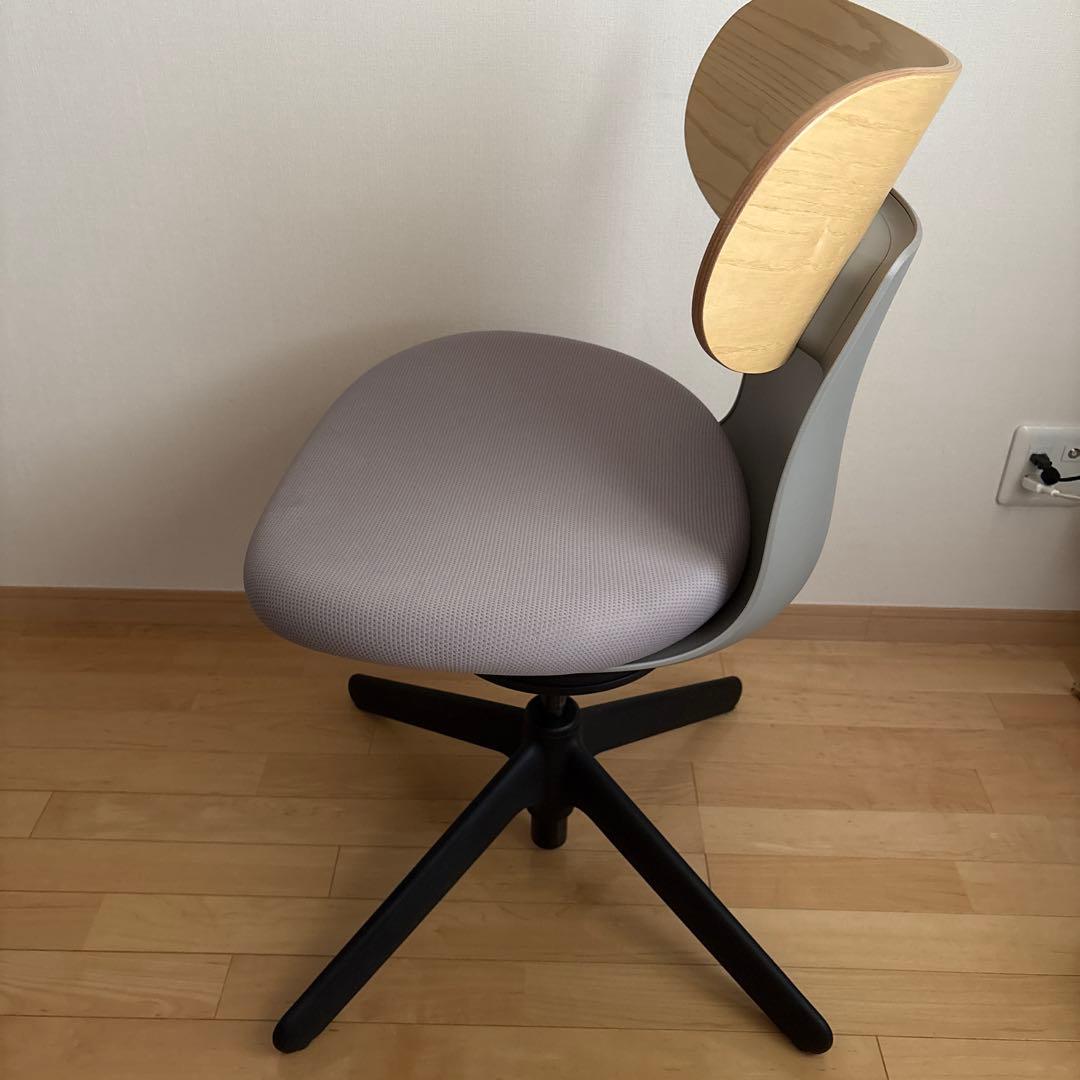 コクヨ ingLIFE イングライフ 4本脚／ミディアムグレー