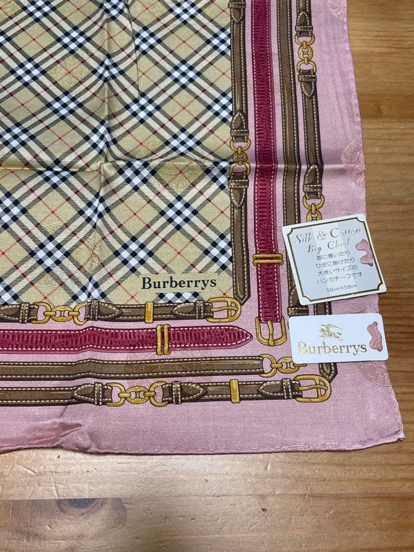 H*a様 シルク&コットンBurberrys チェック柄 ハンカチ セット