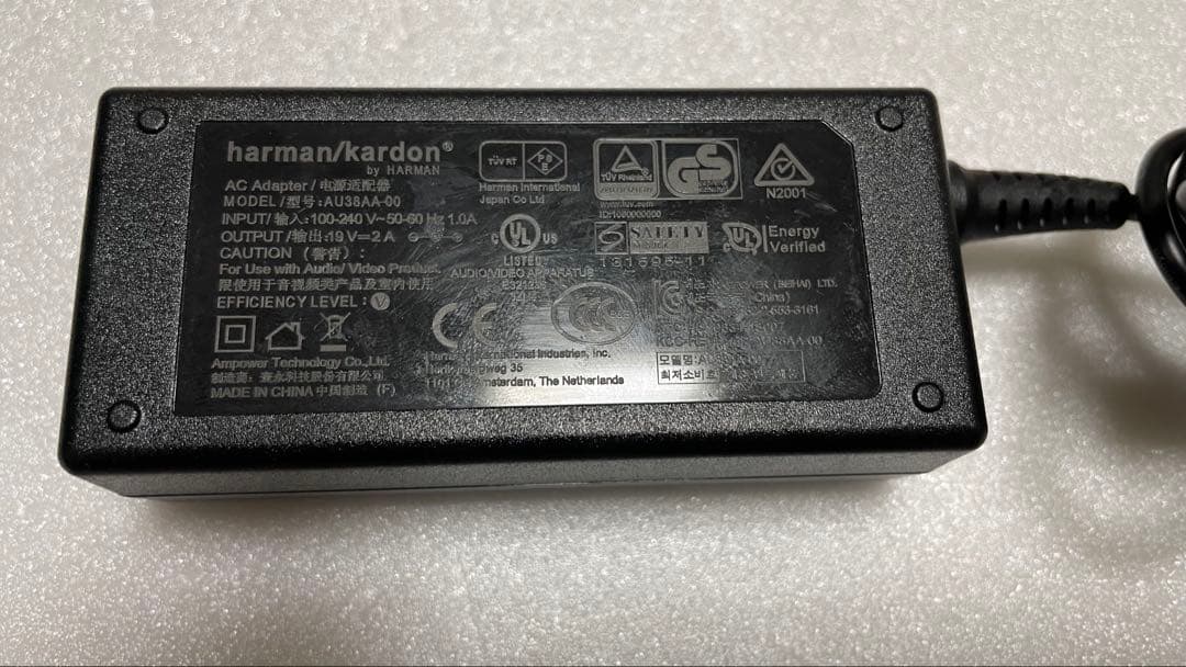 harman/kardon ワイヤレススピーカー 円形デザイン