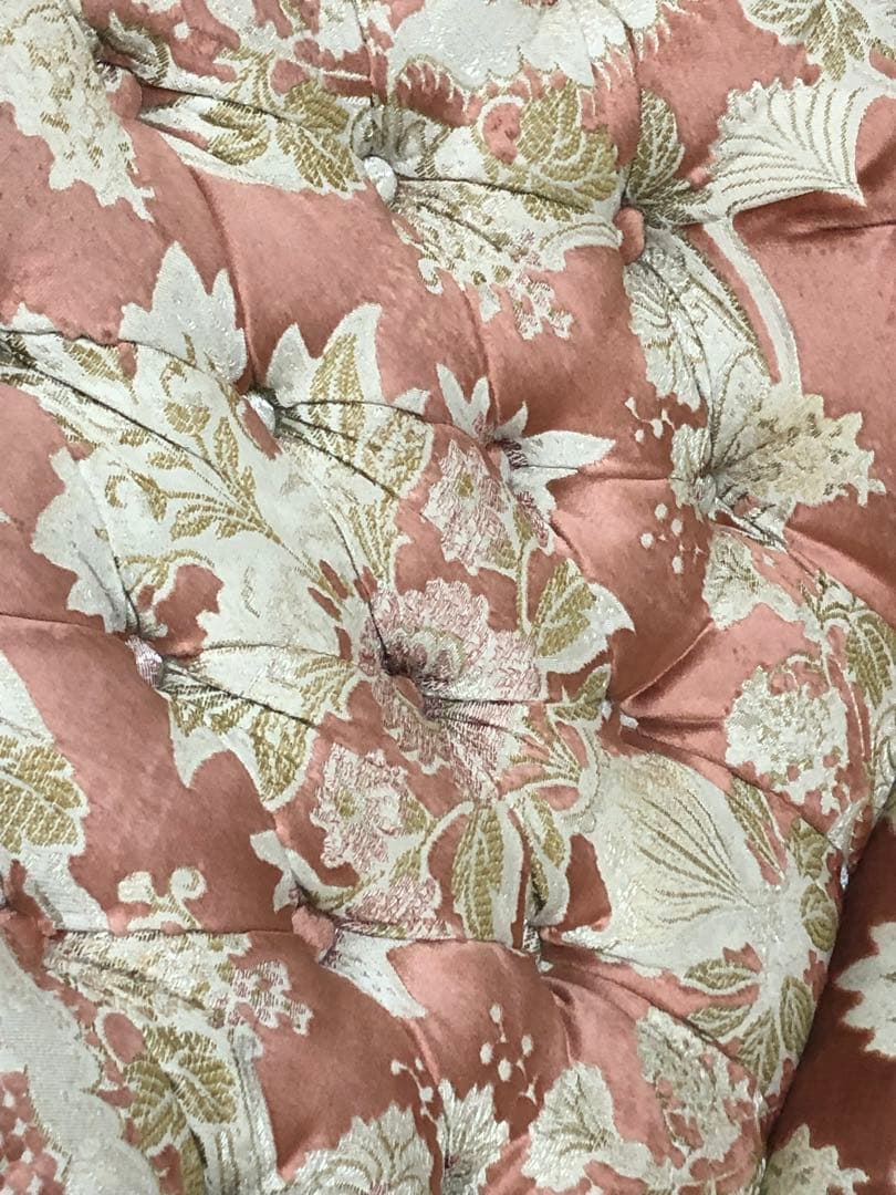 金華山♦️ロココ ヴィンテージ♦️ピンクベージュ♦️ダマスク柄 猫脚シングルソファ