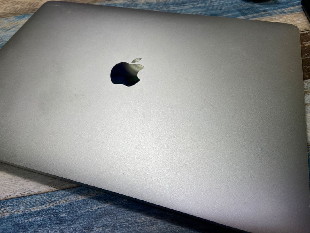 訳あり箱付MacBook Pro 2017 13インチ i5 8GB 128GB