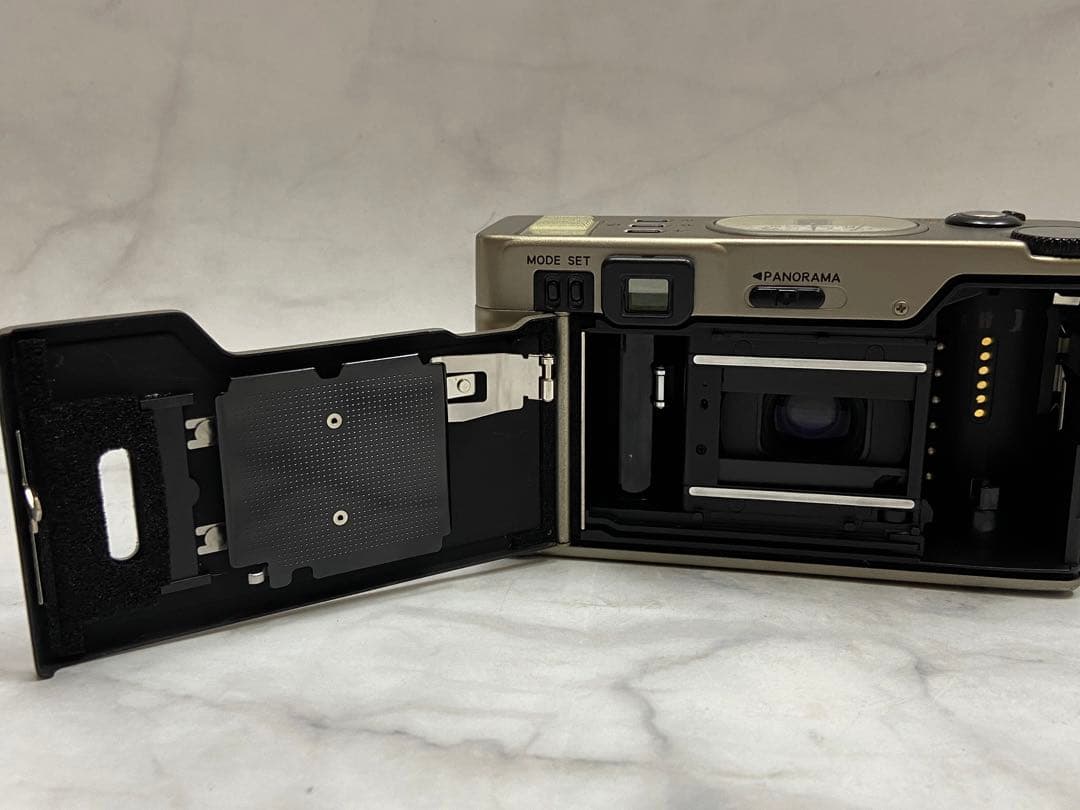 Nikon 35Ti フィルムカメラ（動作未確認）