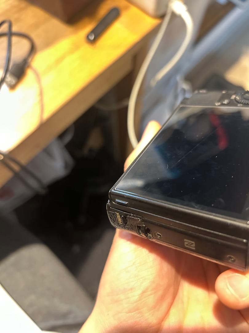 デジタルカメラ Sony DSC-RX100M5A