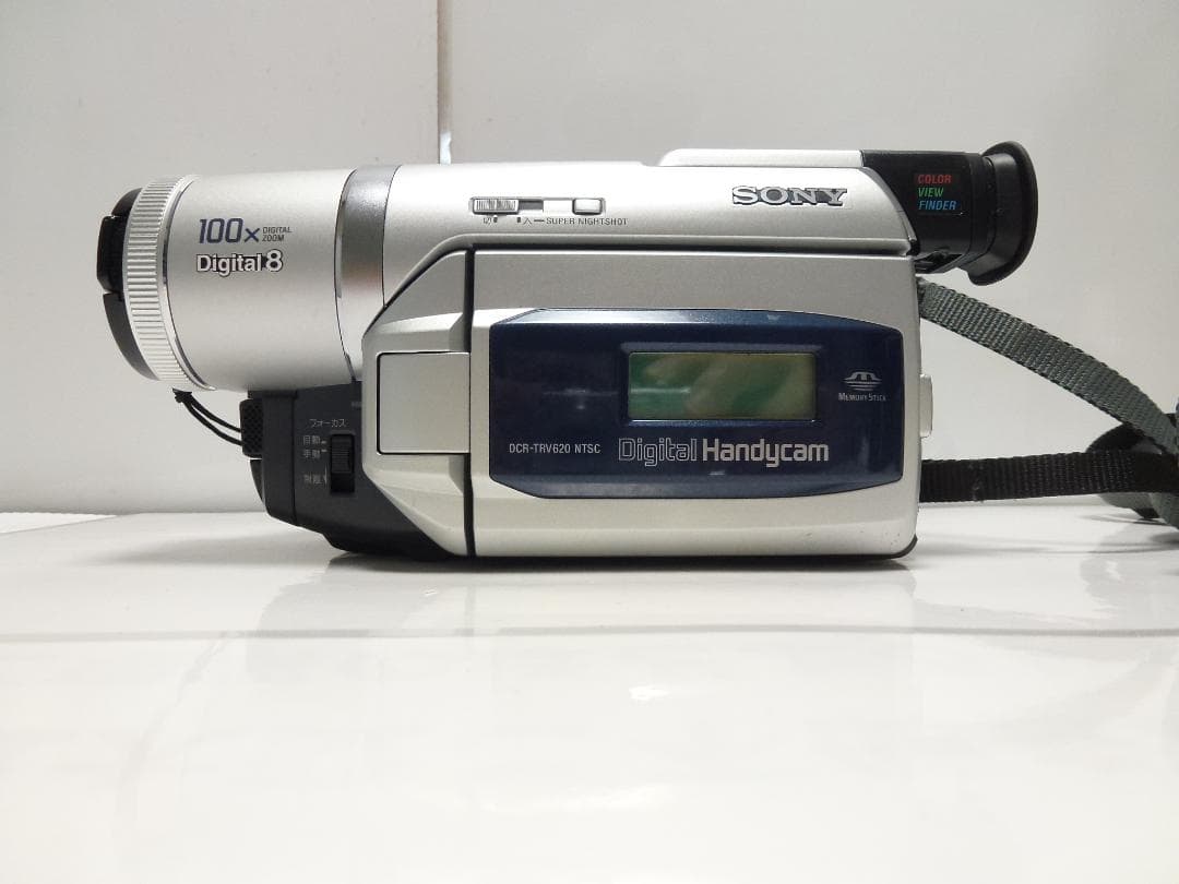 希少　動作品　SONY ソニービデオカメラ　 DCR-TRV620　8mmテープ