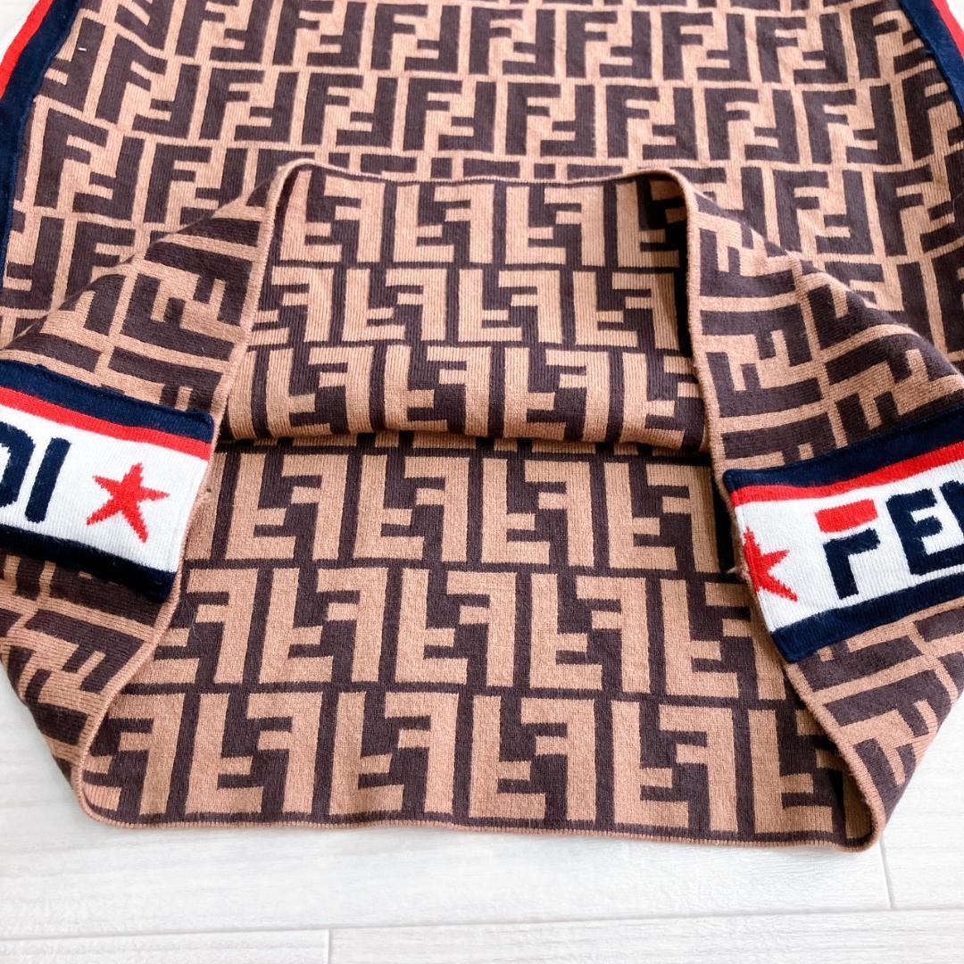 【美品】　フェンディ　ズッカ柄ロゴラインラグランスリーブミニニットワンピース
