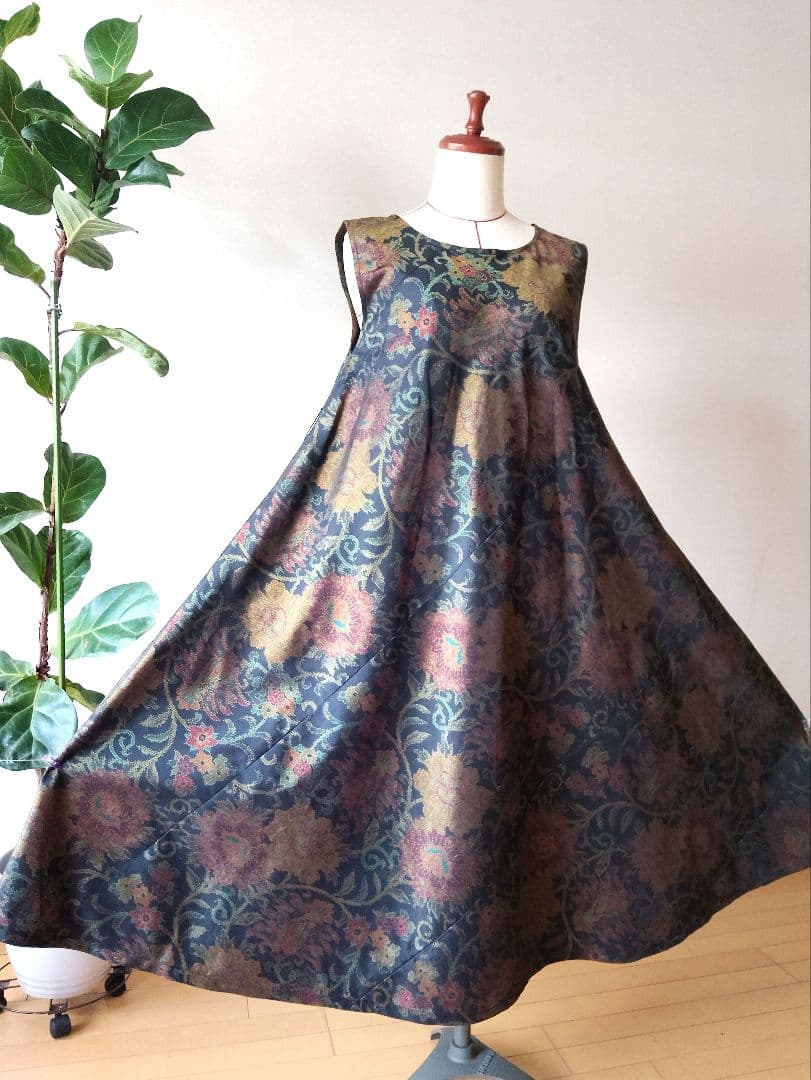 着物リメイク❀大島紬フレアーワンピース❀花柄ストール付き正絹ノースリーブ
