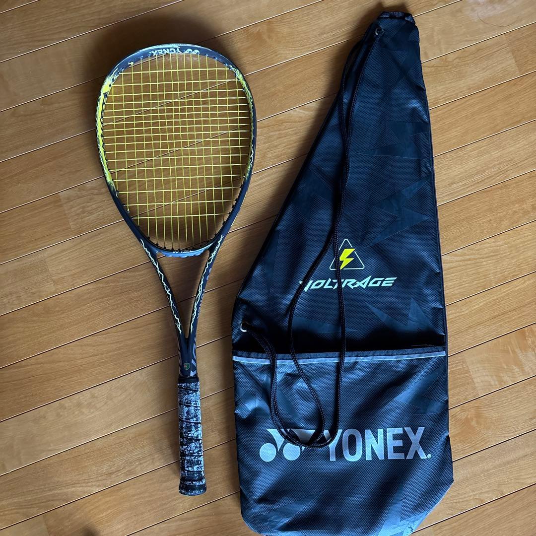 ヨネックス　ボルトレイジ7v ケース付き　前衛用