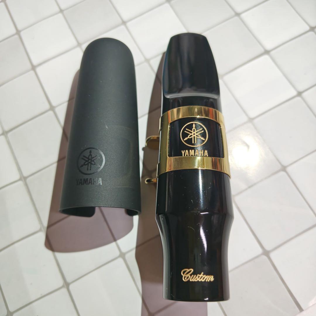 バリトンサックス用「マウスピース・リガチャー・キャップセット（ヤマハカスタム）」