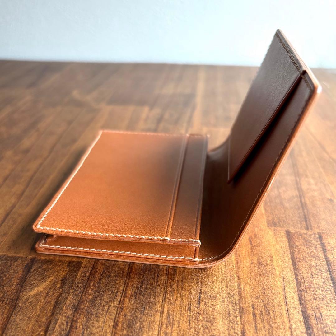 大容量名刺入れ　コードバン　ナチュラル　レーデルオガワ