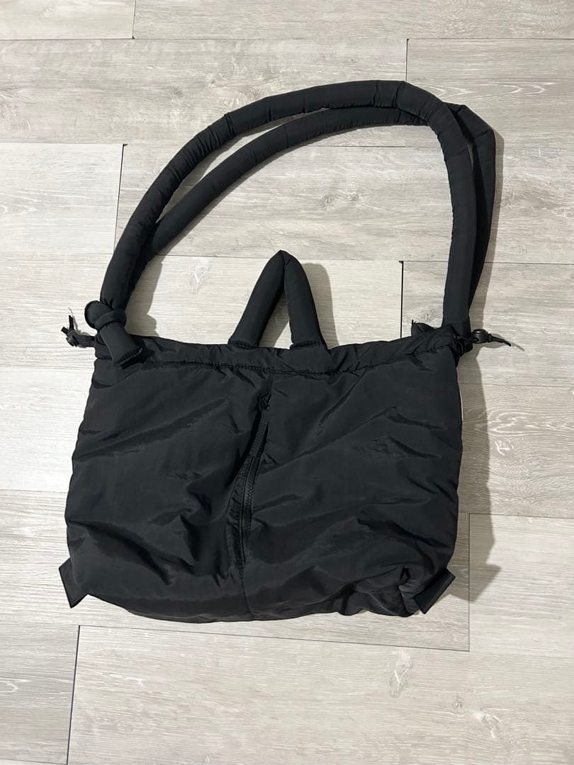 OLEND BACKPACKS ブラックバッグ