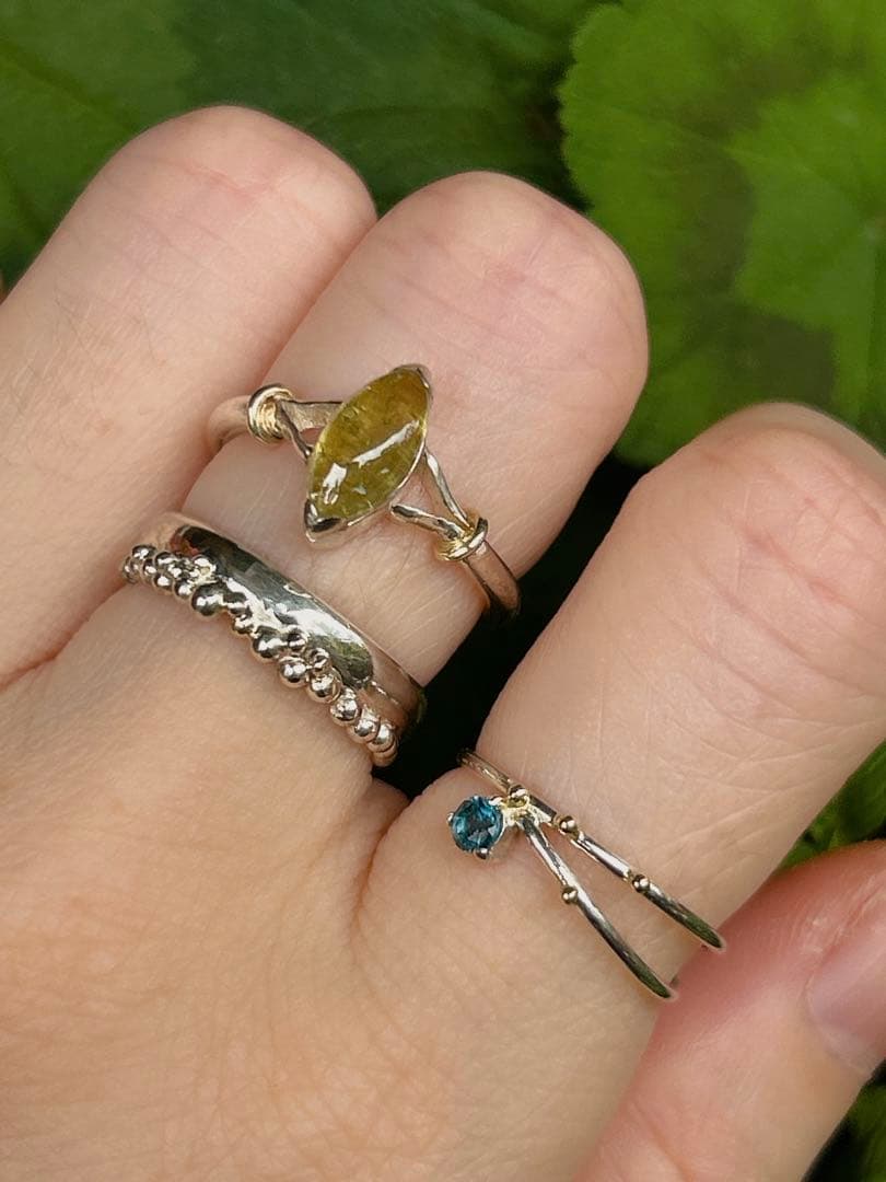 グロッシュラーガーネットのマーキスカボションカットk10小ワッカシルバーリング