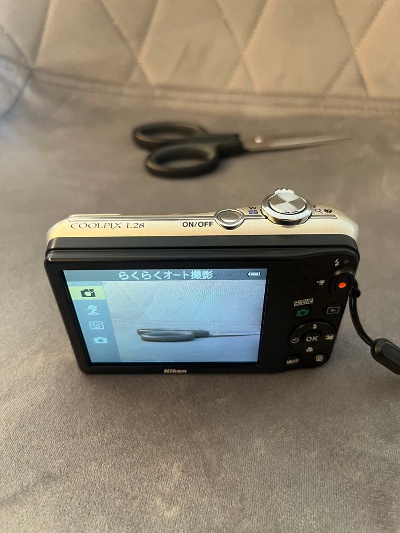 【動作確認済】Nikon COOLPIX L28 シルバー　コンデジ　デジカメ
