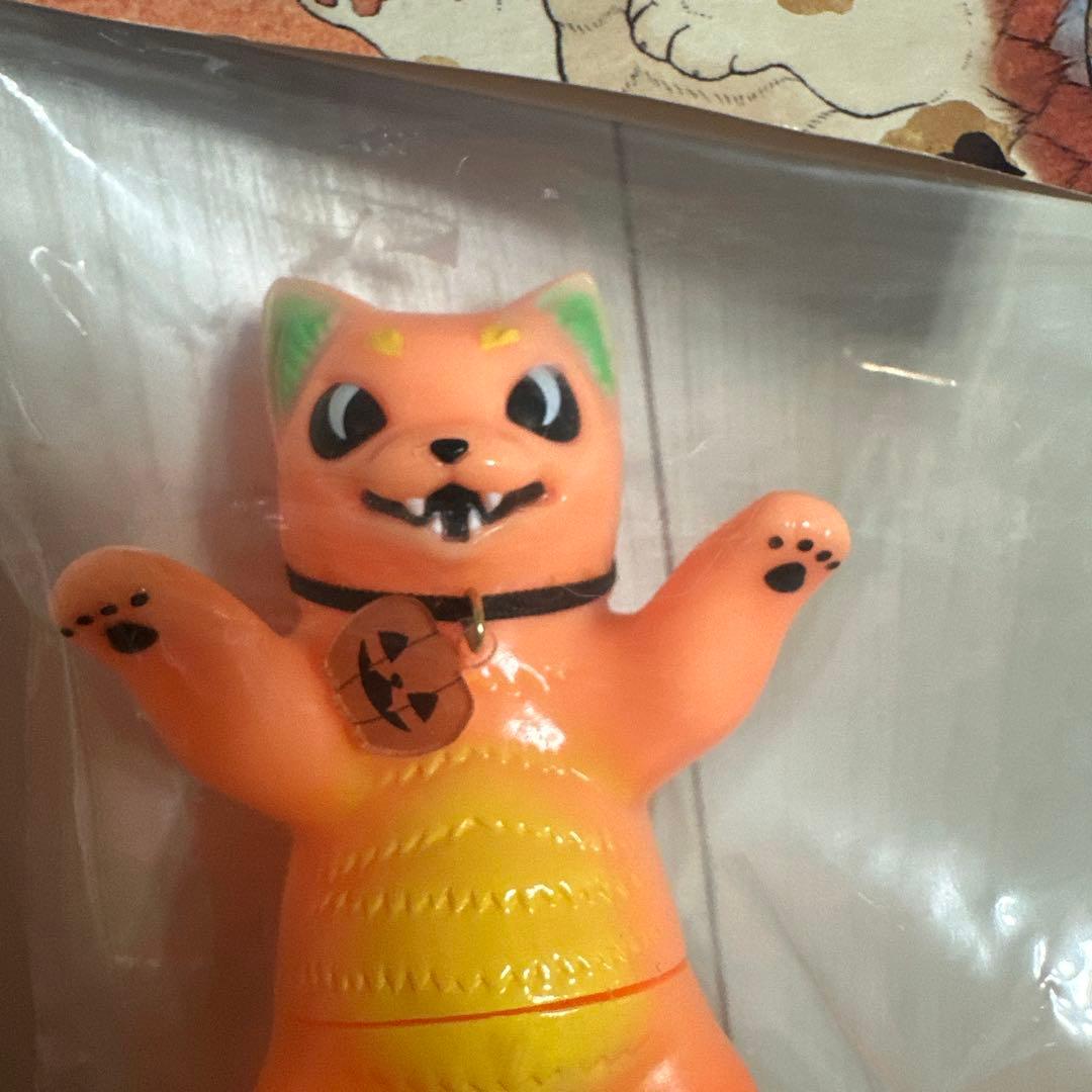 ソフビ 化猫怪獣　ネゴラ　小夏屋　パンプキン