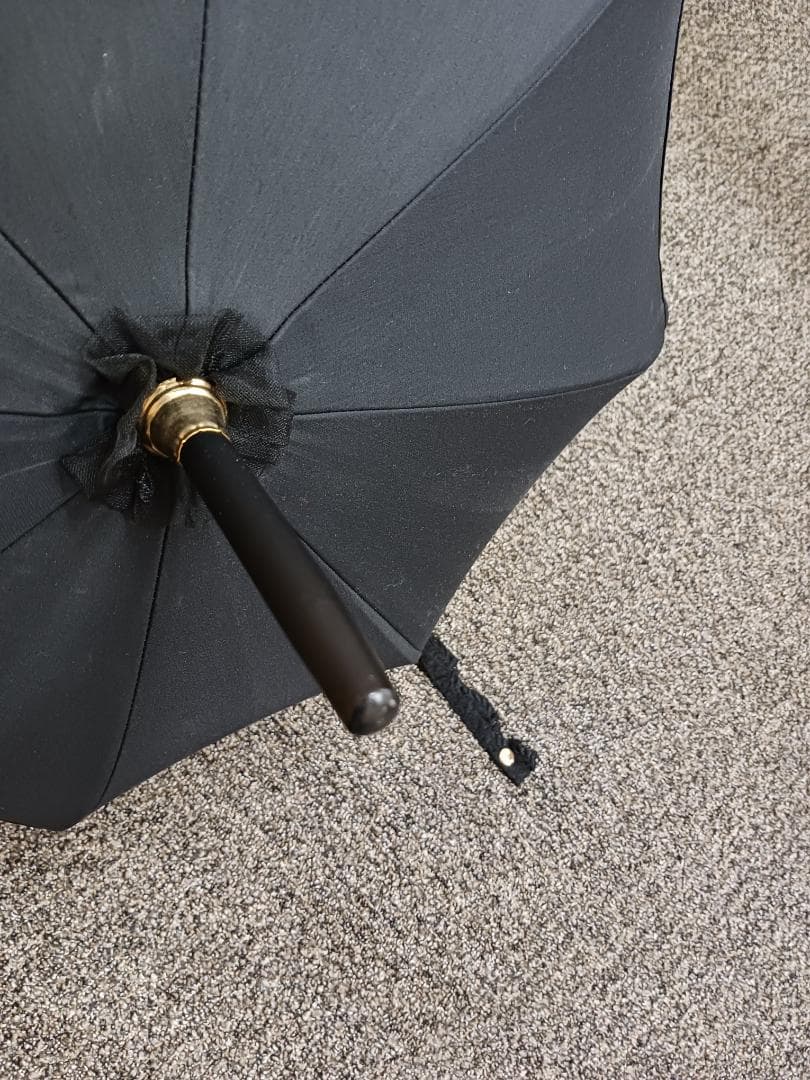 フランス製　レース黒長日傘 タッセル付き　未使用