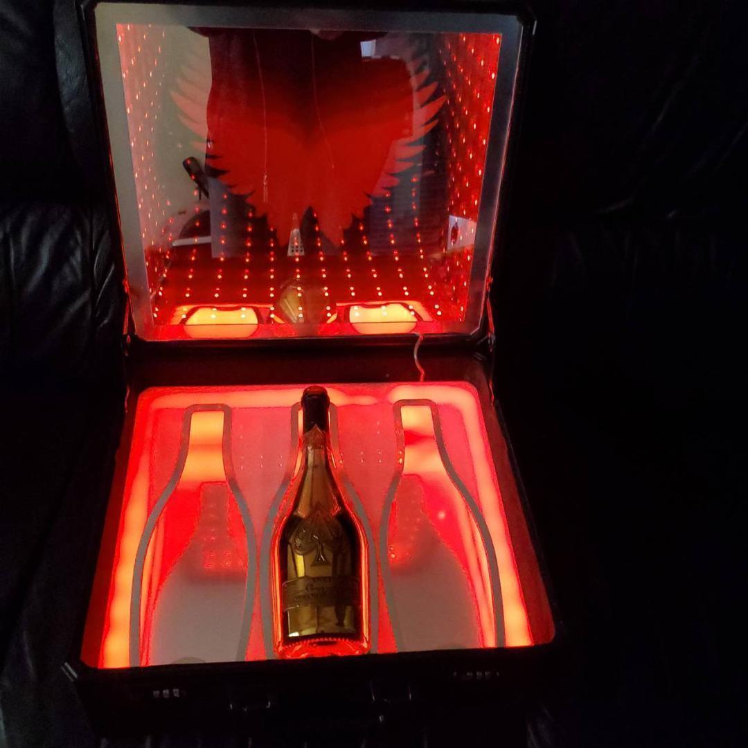 エンジェル アタッシュ ケース ANGEL シャンパン LED アルマンド