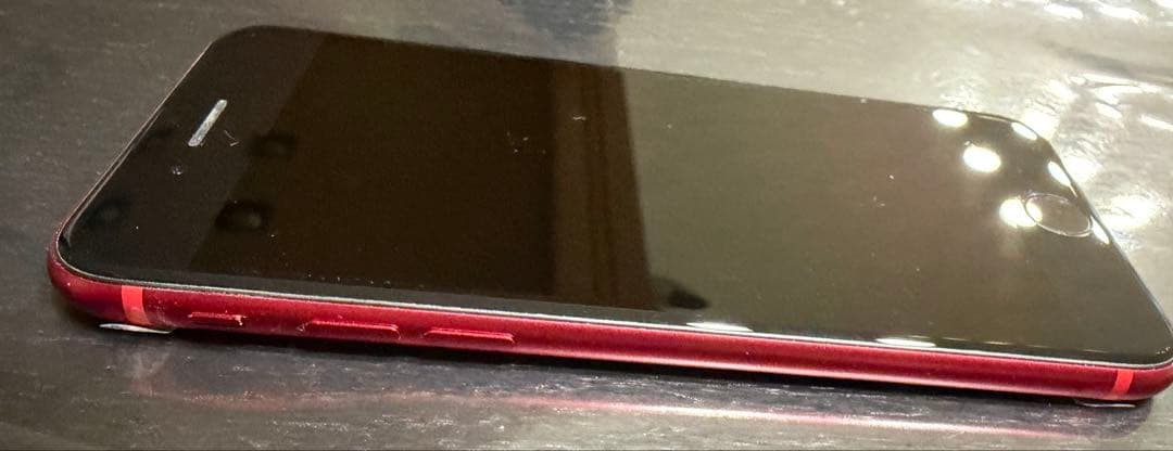 iPhone SE (第2世代) レッド　64GB 中古美品　未使用備品・箱付き