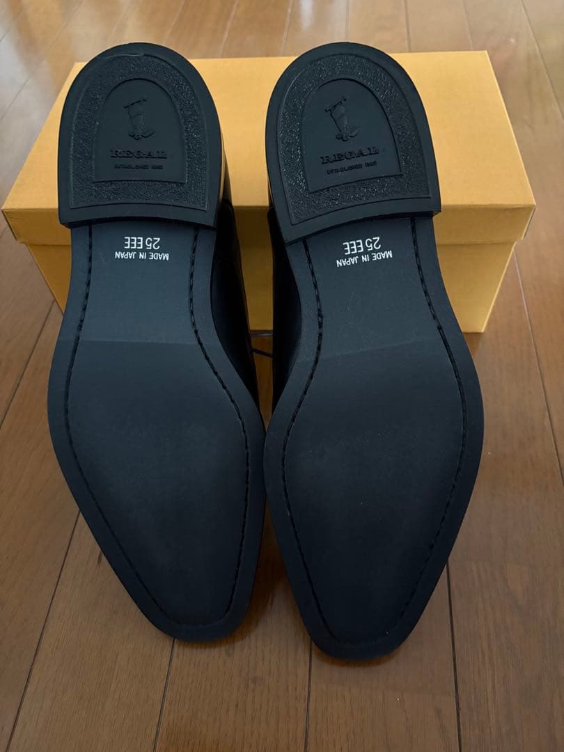 REGAL Worth Collection ブラックレザー ドレスシューズ