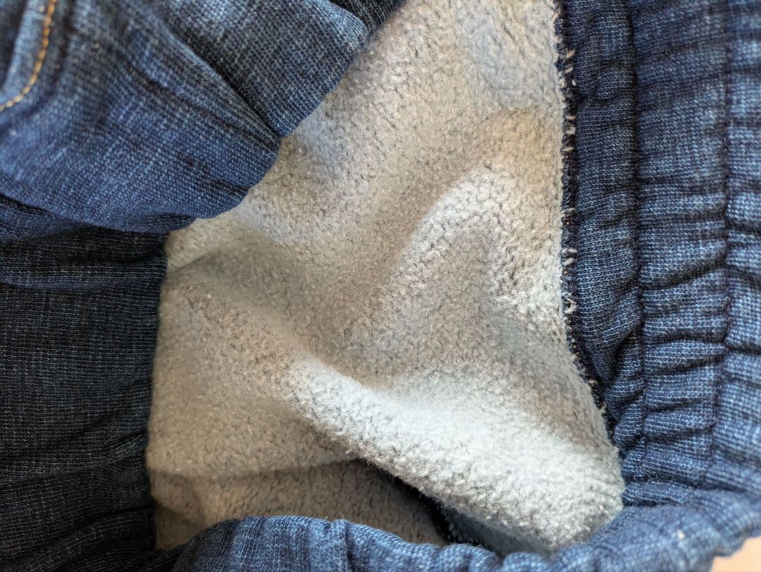 ぴーちゃんです。45Rスウェットパンツ