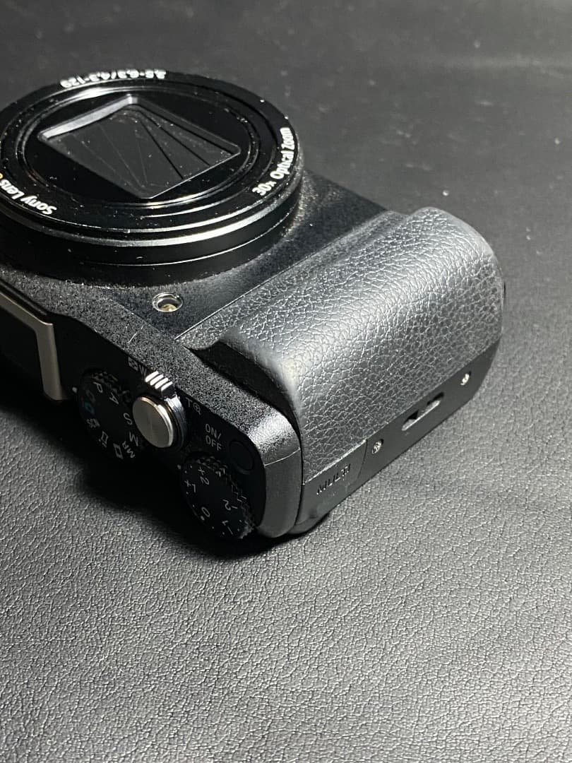 ① SONY ソニー Cyber-shot DSC-HX60V ブラック