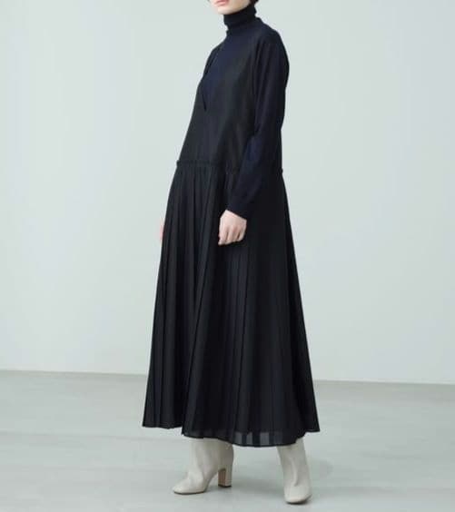 未使用 エブール ライトシルクウール キャミワンピース プリーツ ロングベージュ