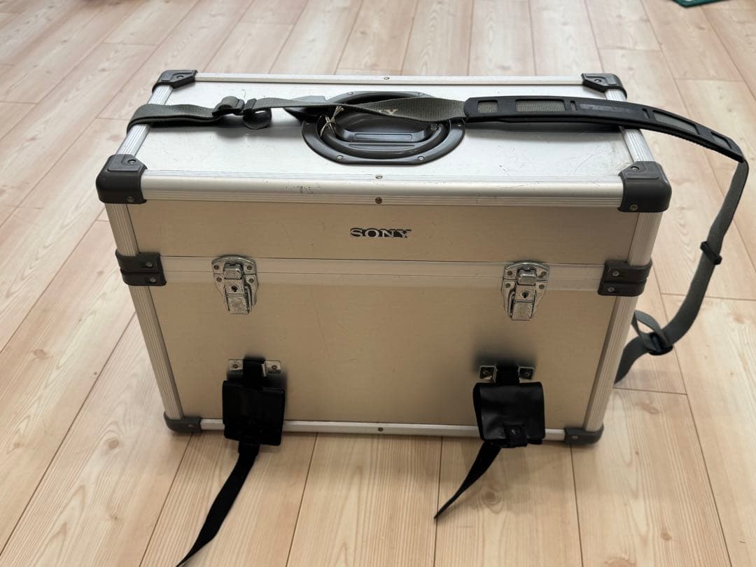 SONY DSR-PD150 ★マイク固定部に難あり