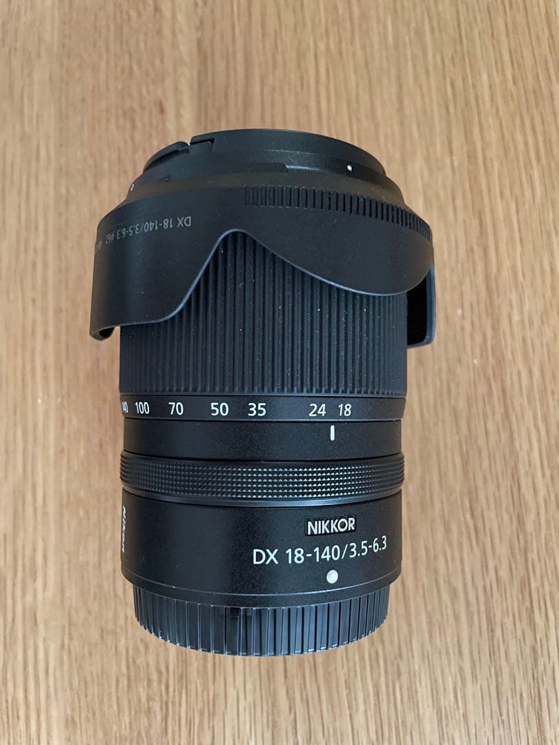 NIKKOR DX 18-140mm f/3.5-6.3 ズームレンズ