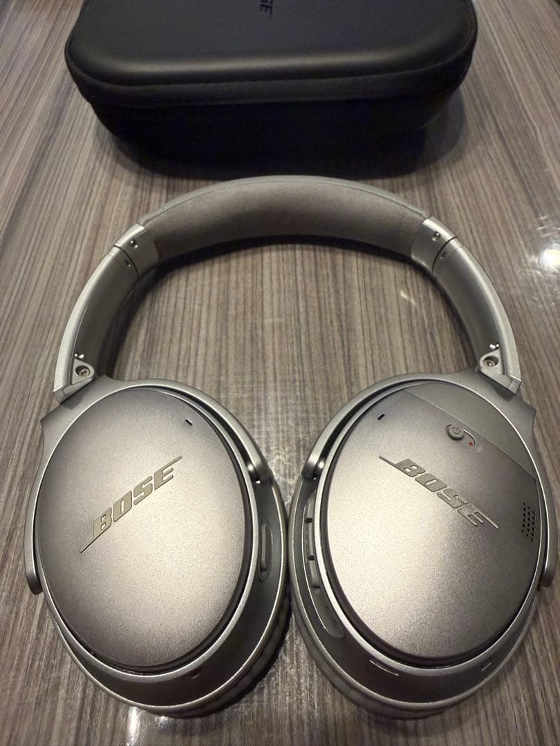 【美品】Bose QuietComfort 35 IIシルバー（人気色）